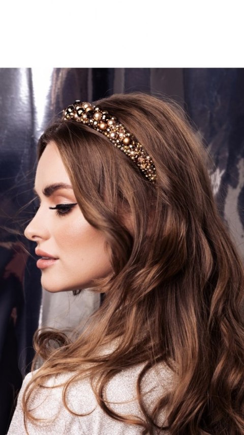 GOLDEN SWAN GOLDEN SWAN