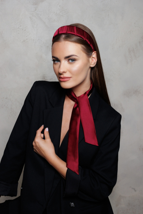Jedwabna apaszka "Bordo Silk" Jedwabna apaszka "Bordo Silk"